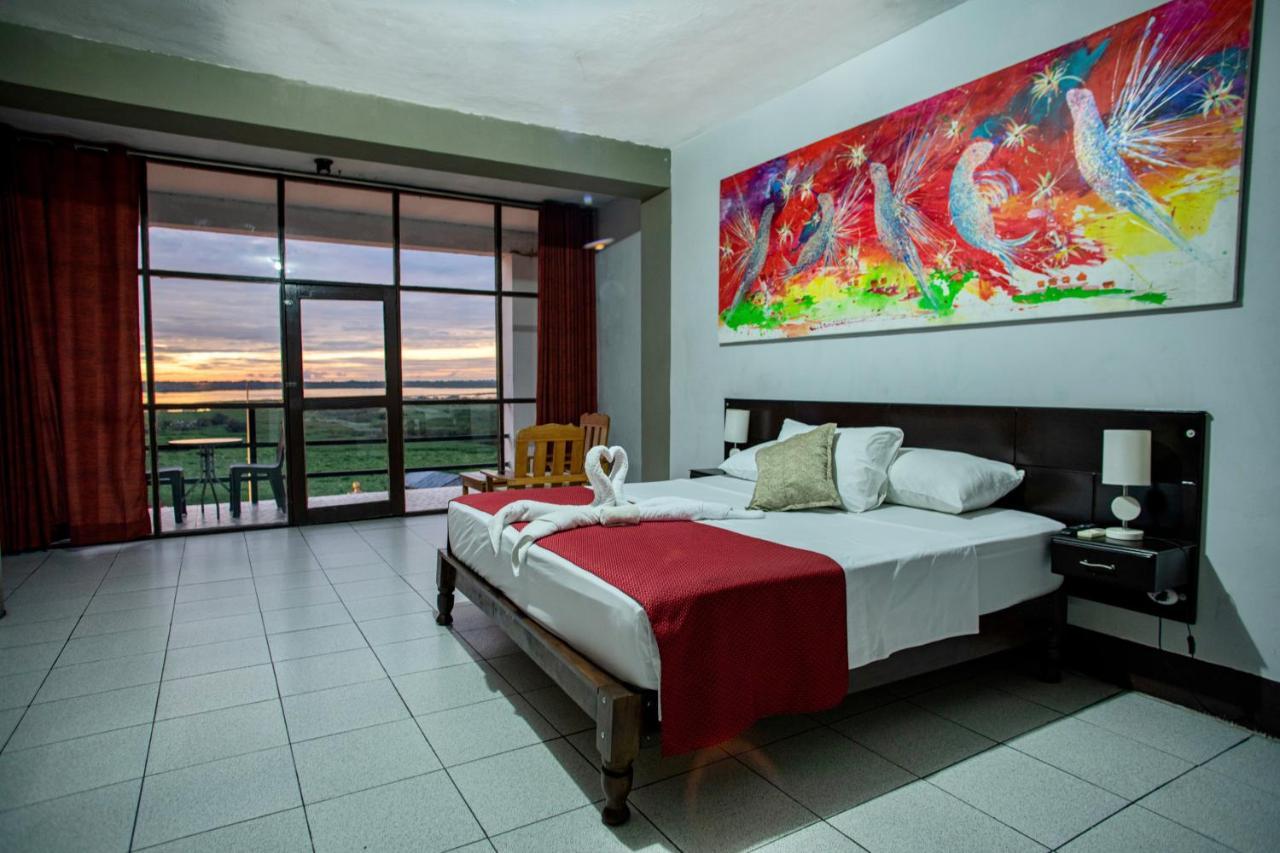 El Cauchero Hotel Iquitos Exteriör bild