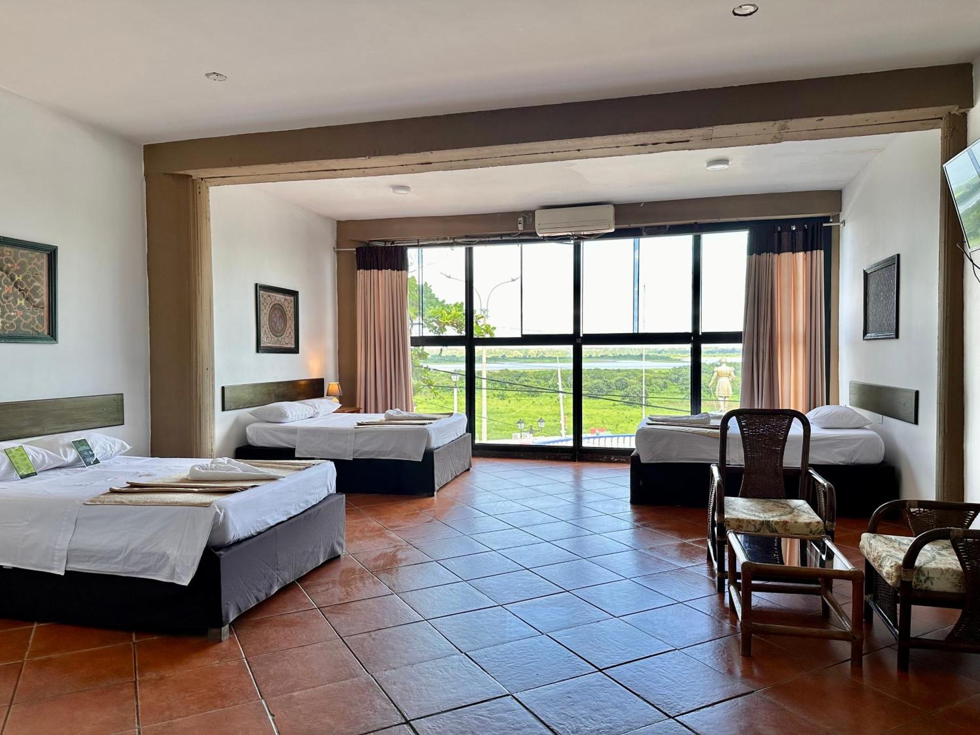 El Cauchero Hotel Iquitos Exteriör bild