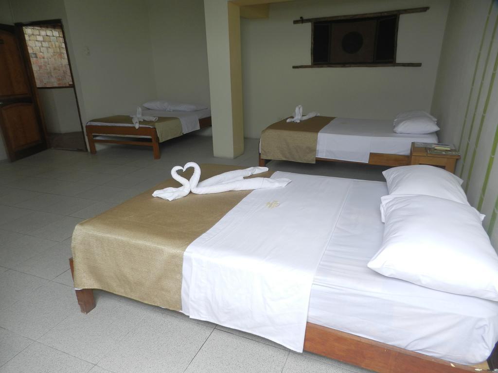 El Cauchero Hotel Iquitos Exteriör bild