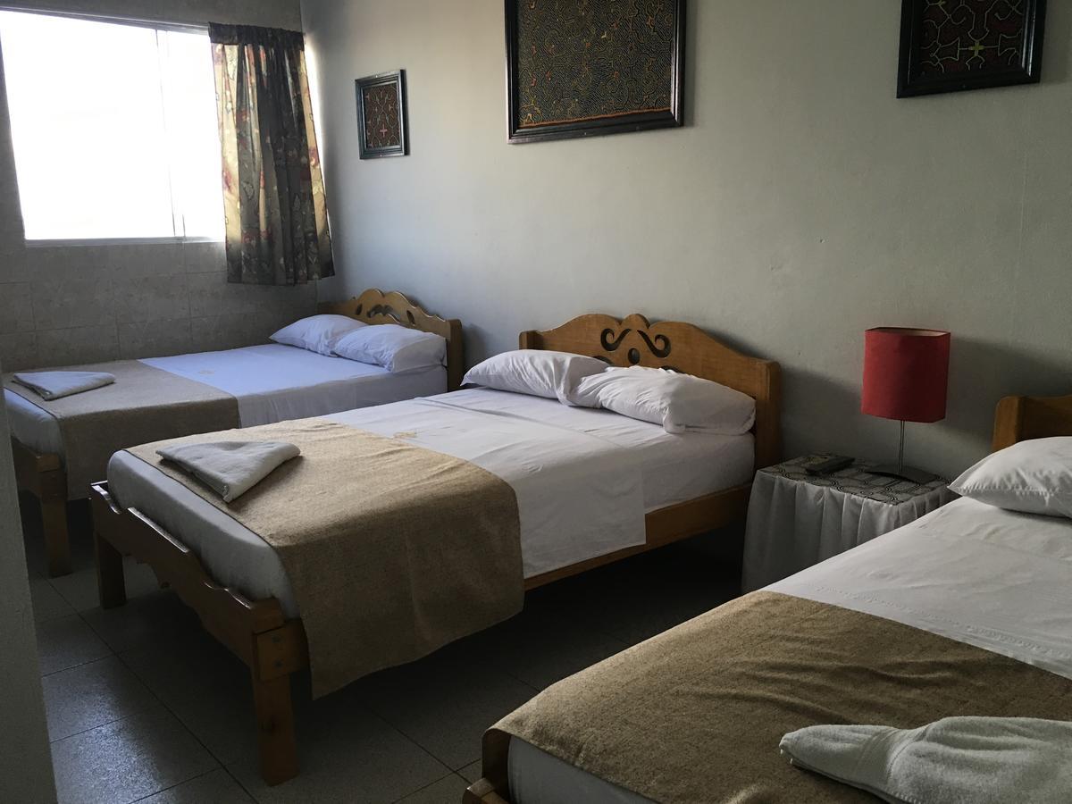 El Cauchero Hotel Iquitos Exteriör bild